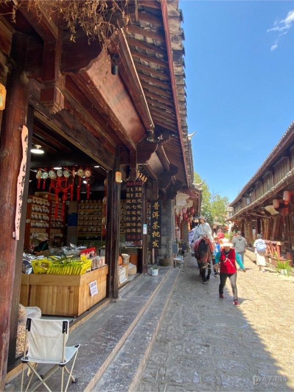 七里河区环卫服务中心:开展节前大扫除 喜迎新春新面貌